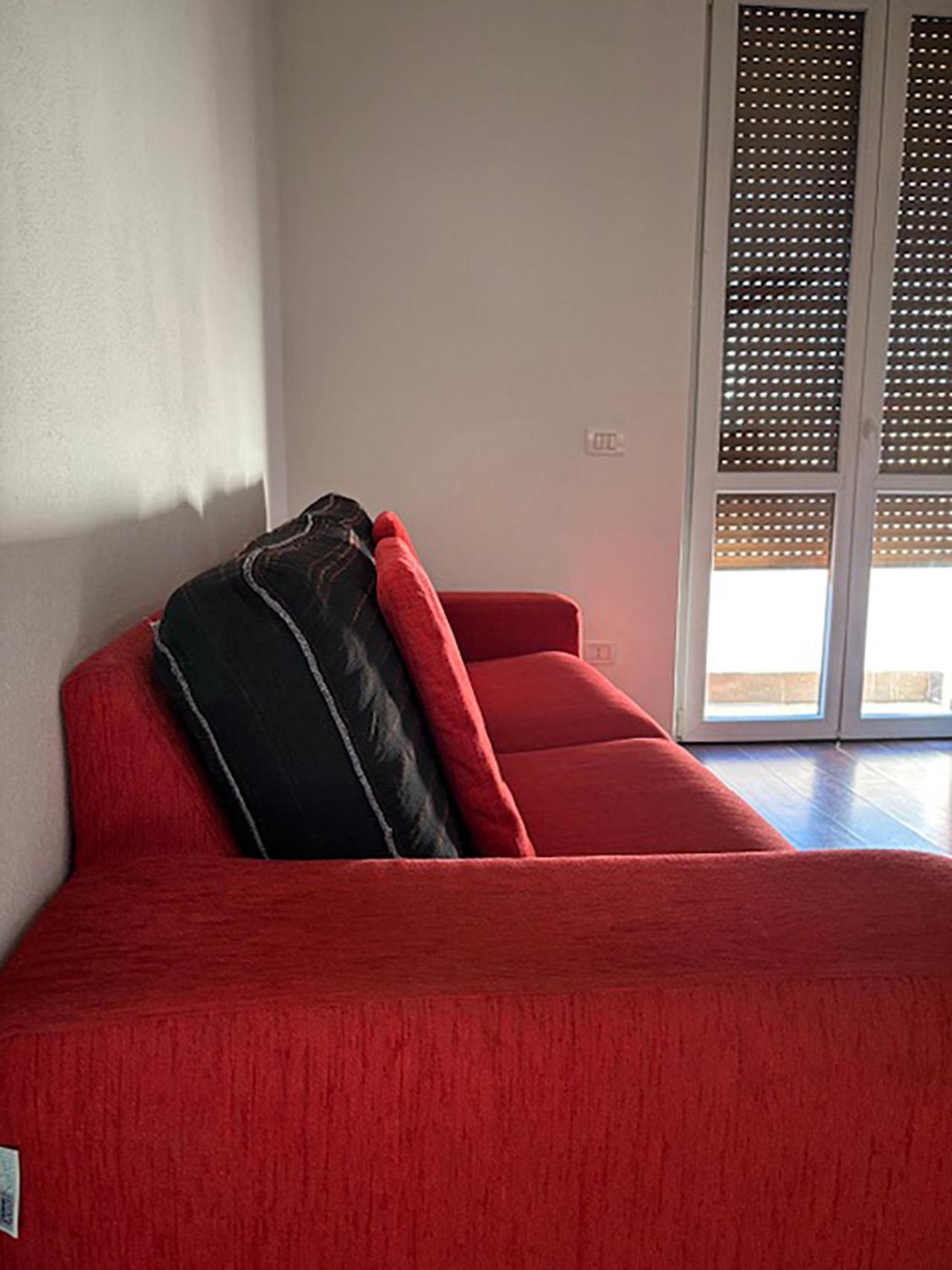 Central Station Suite Болоня Екстериор снимка
